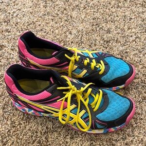 Asics volleyball shoes